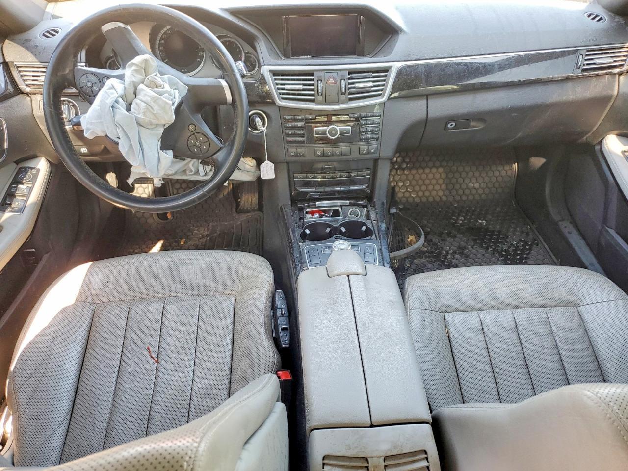 2011 MERCEDES-BENZ E-Class