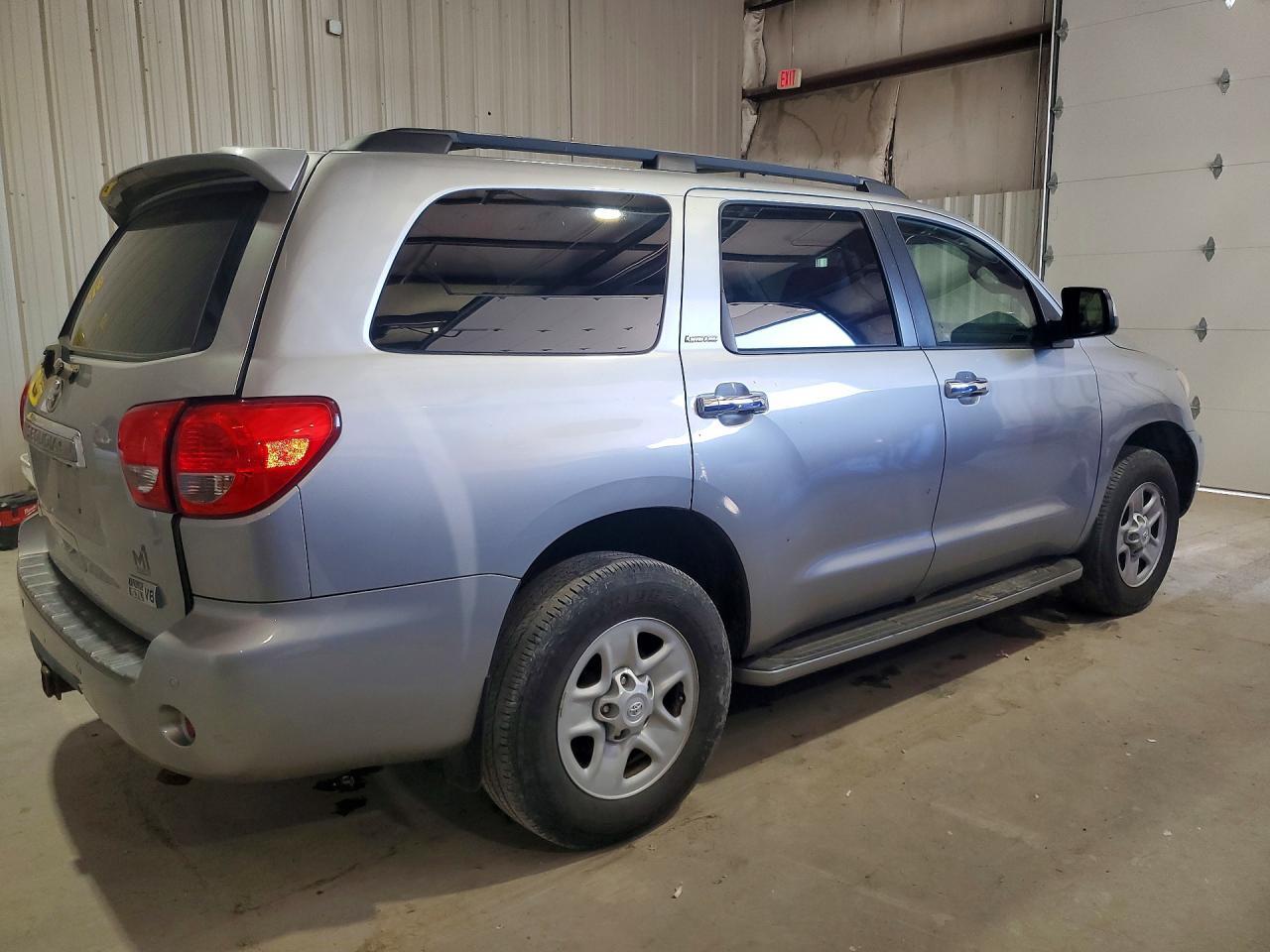 2008 TOYOTA Sequoia