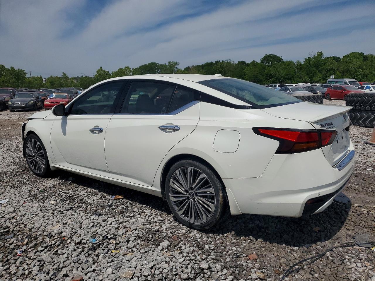 2023 NISSAN ALTIMA