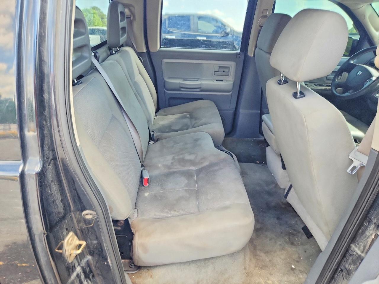 2006 DODGE Dakota