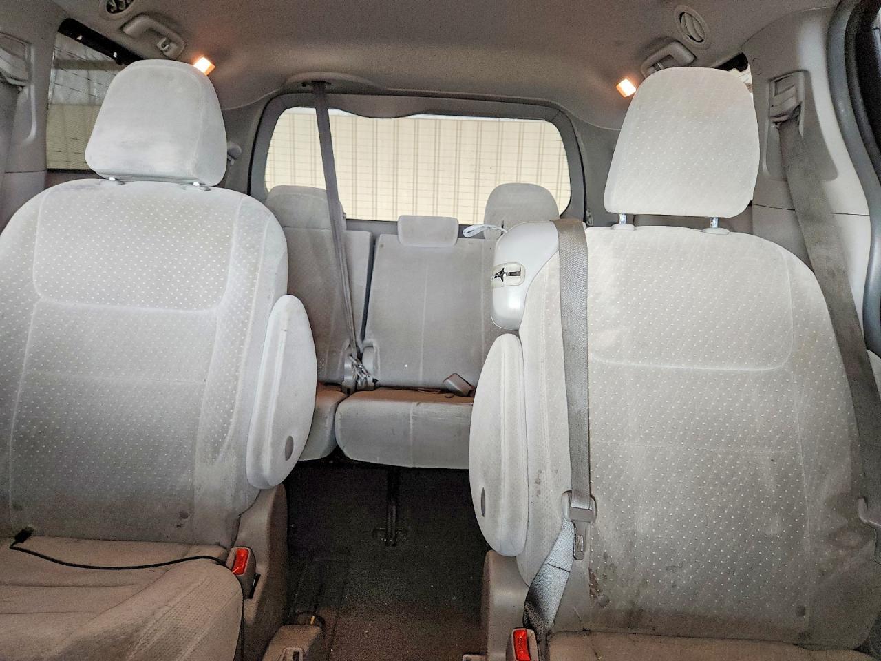 2019 TOYOTA SIENNA