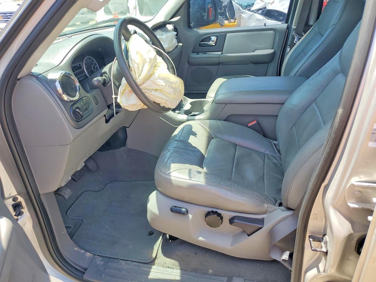 2005 FORD Expedition
