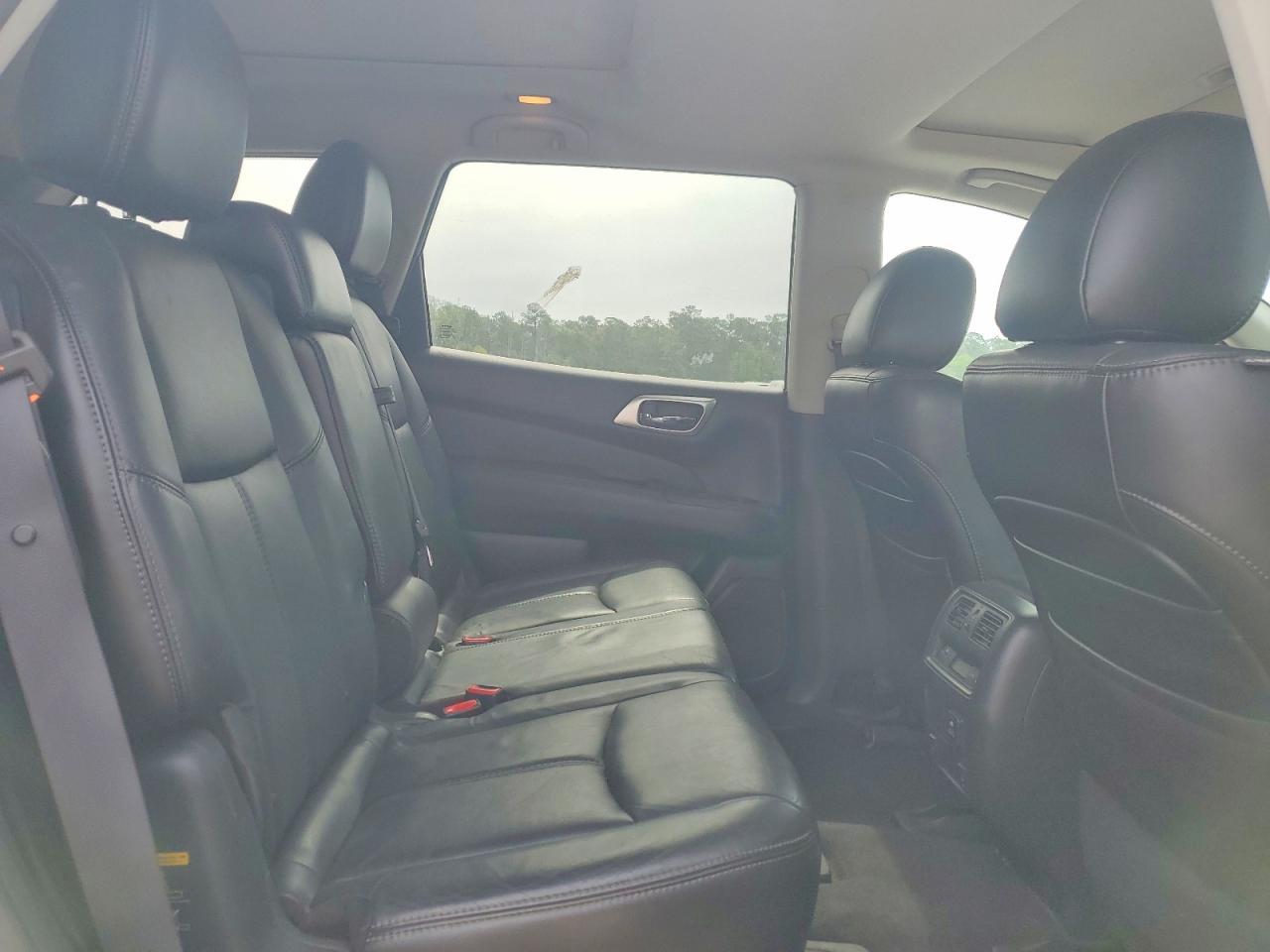 2013 NISSAN PATHFINDER