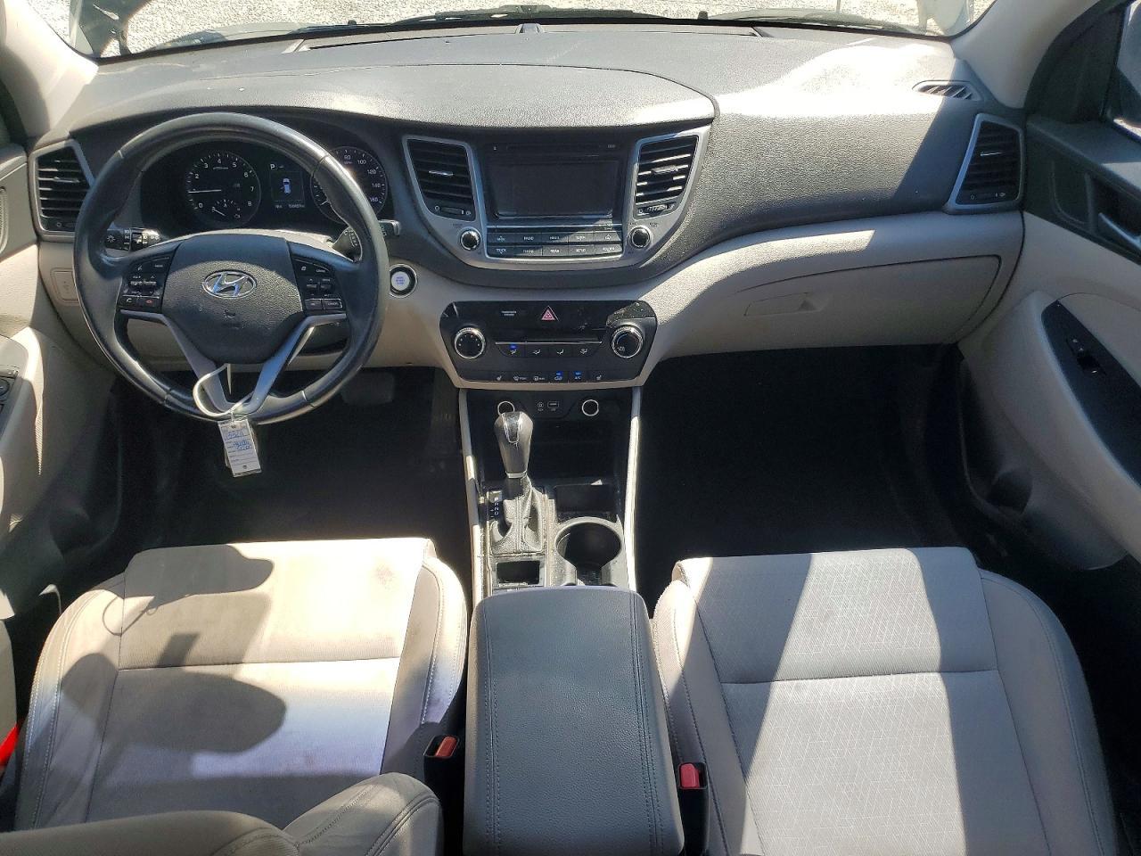 2016 HYUNDAI TUCSON