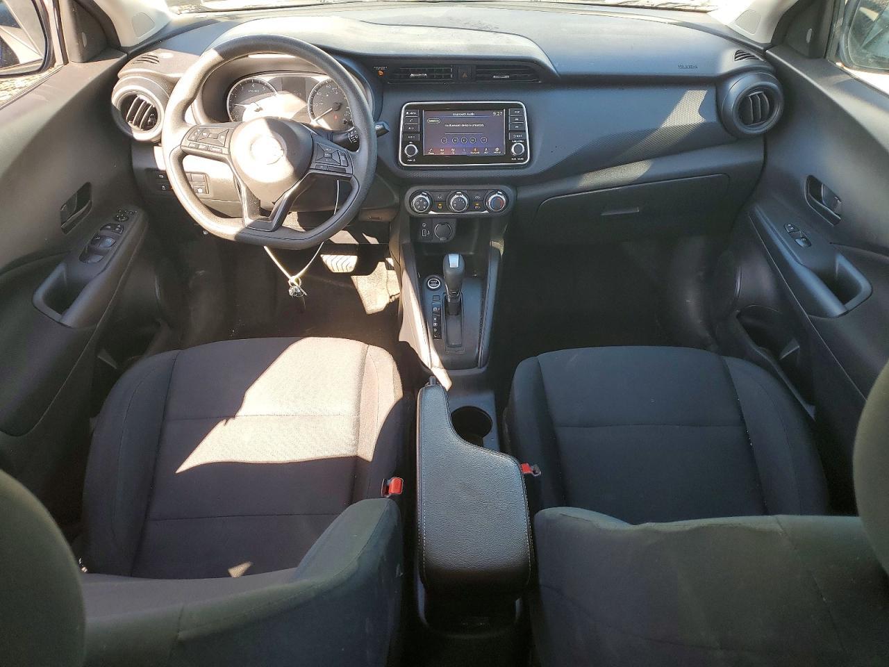 2024 NISSAN KICKS