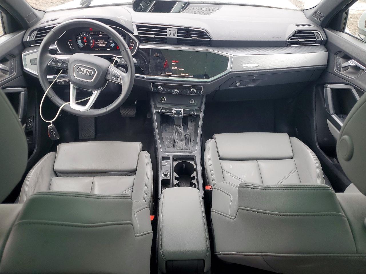 2024 AUDI Q3