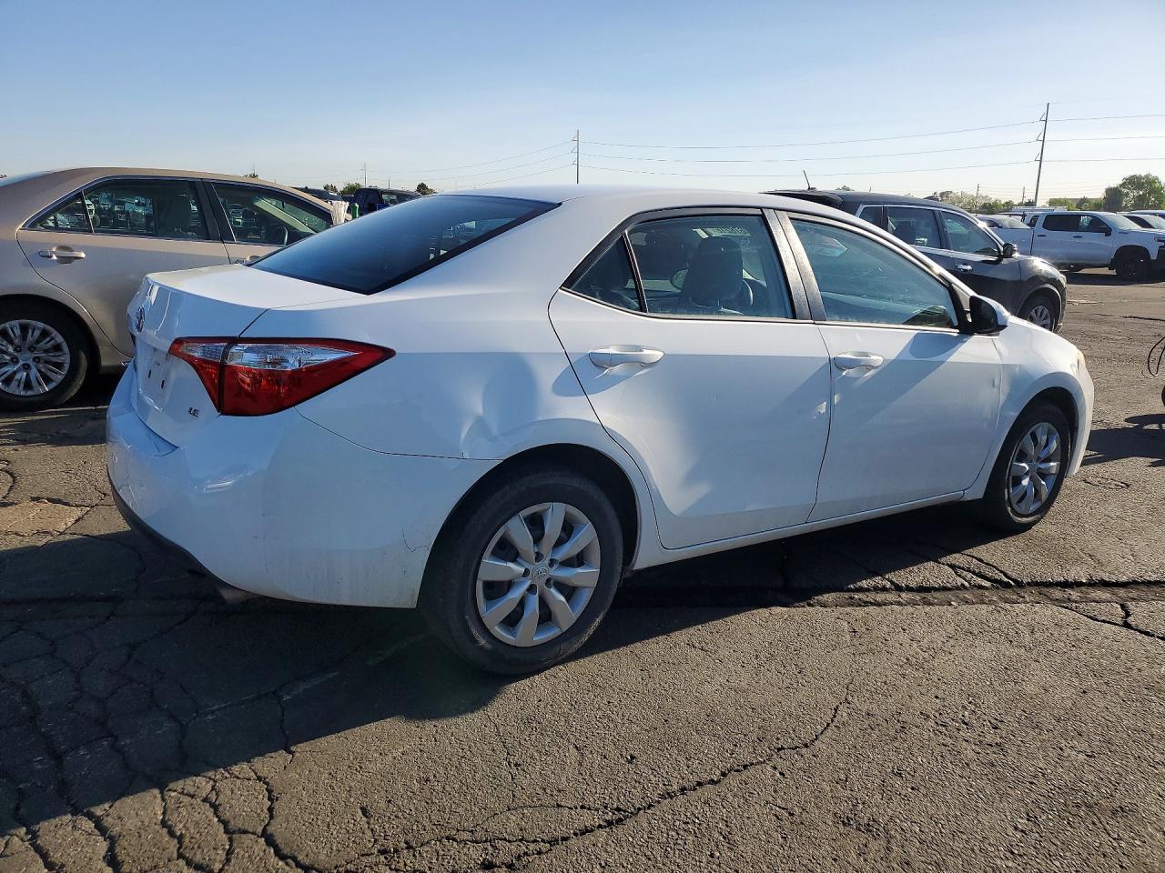 2015 TOYOTA COROLLA