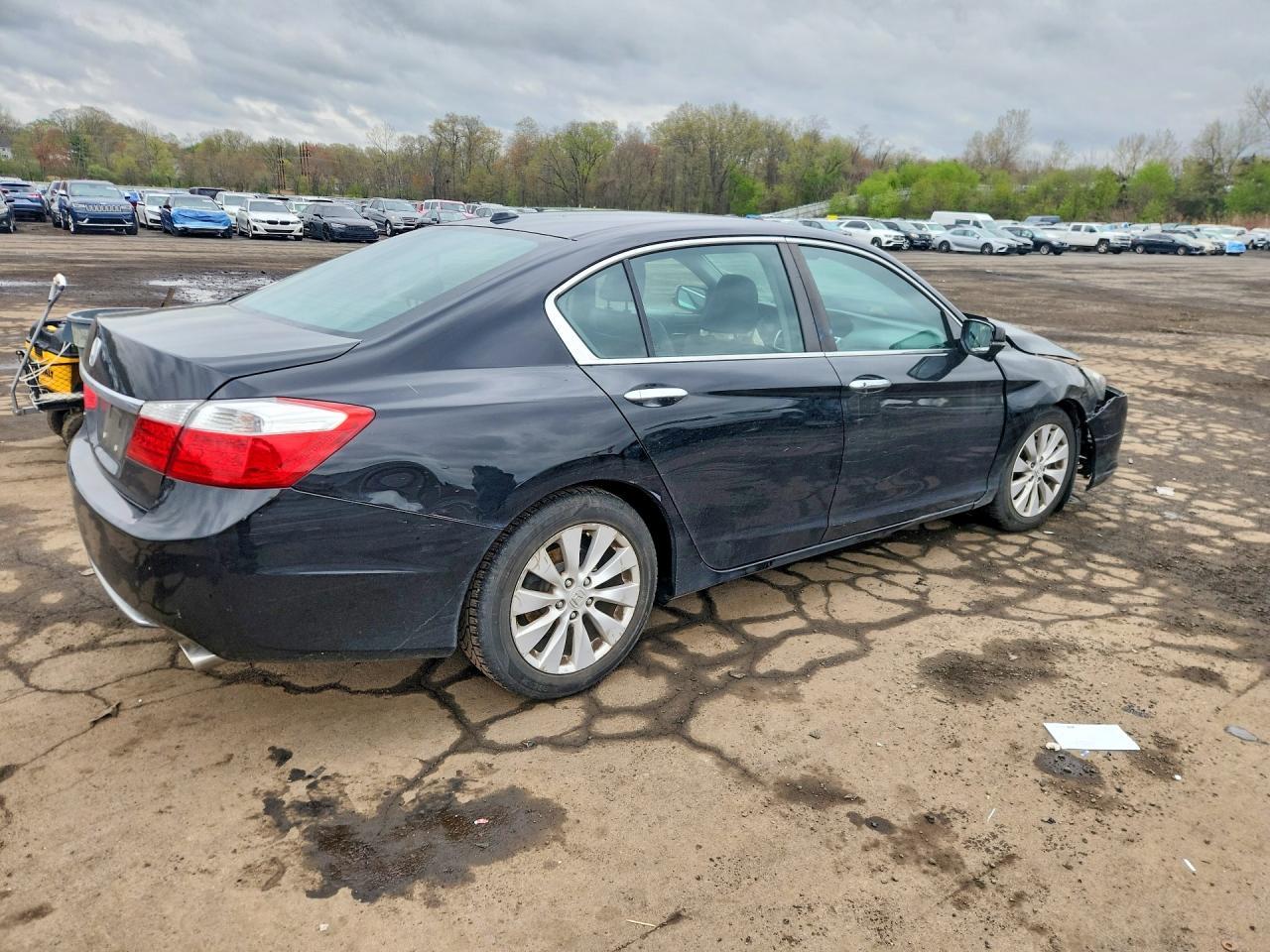 2013 HONDA ACCORD