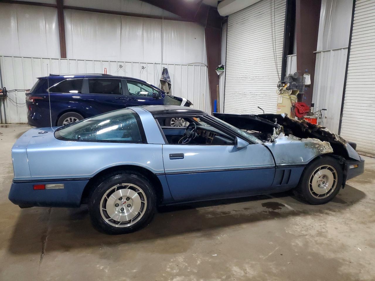 1985 CHEVROLET CORVETTE