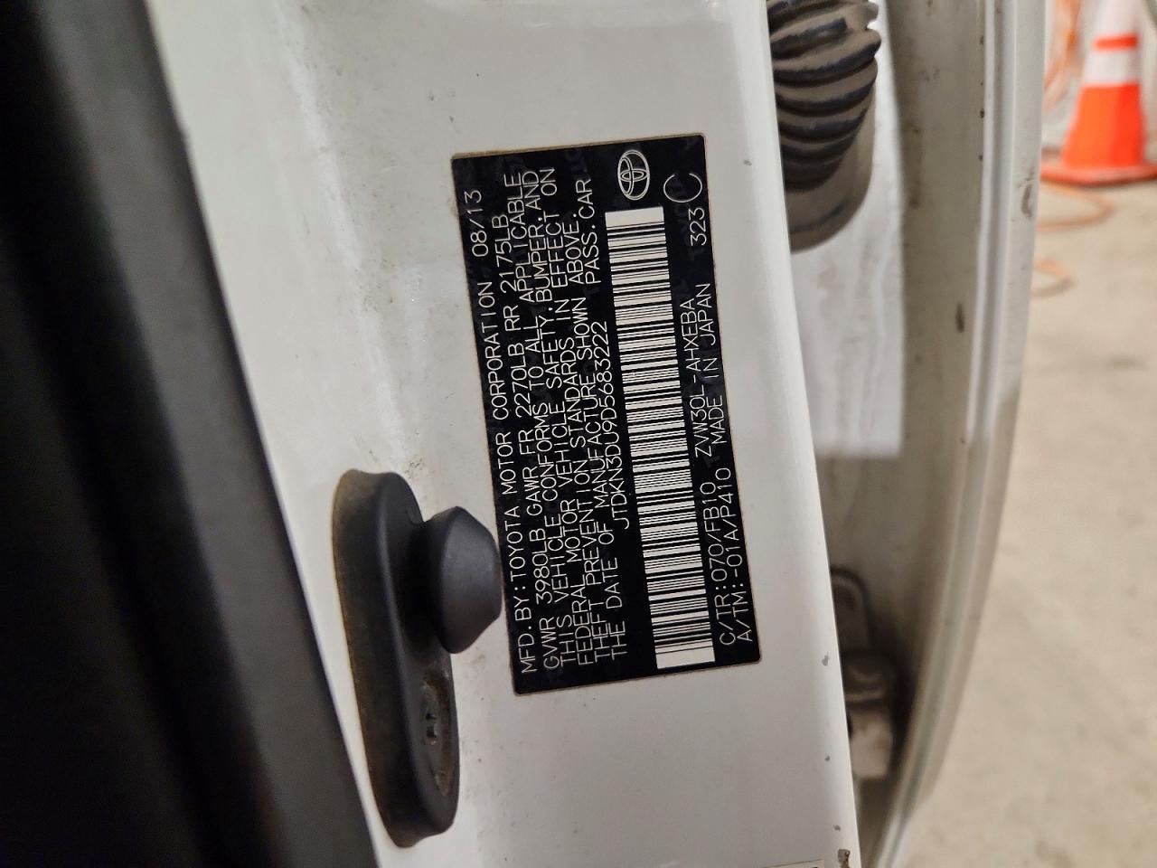 2013 TOYOTA PRIUS