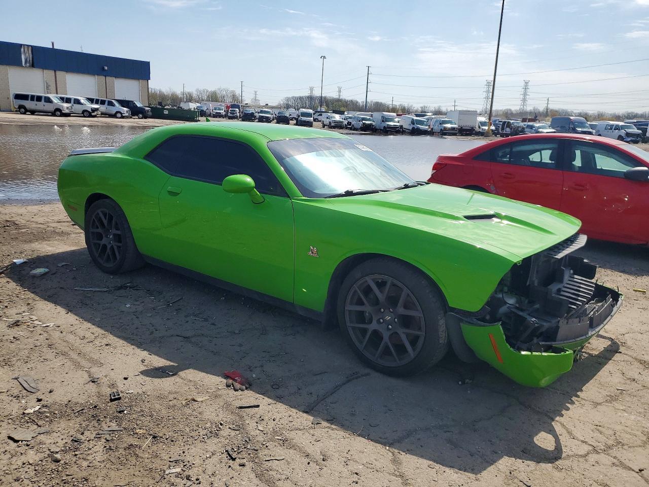 2017 DODGE Challenger