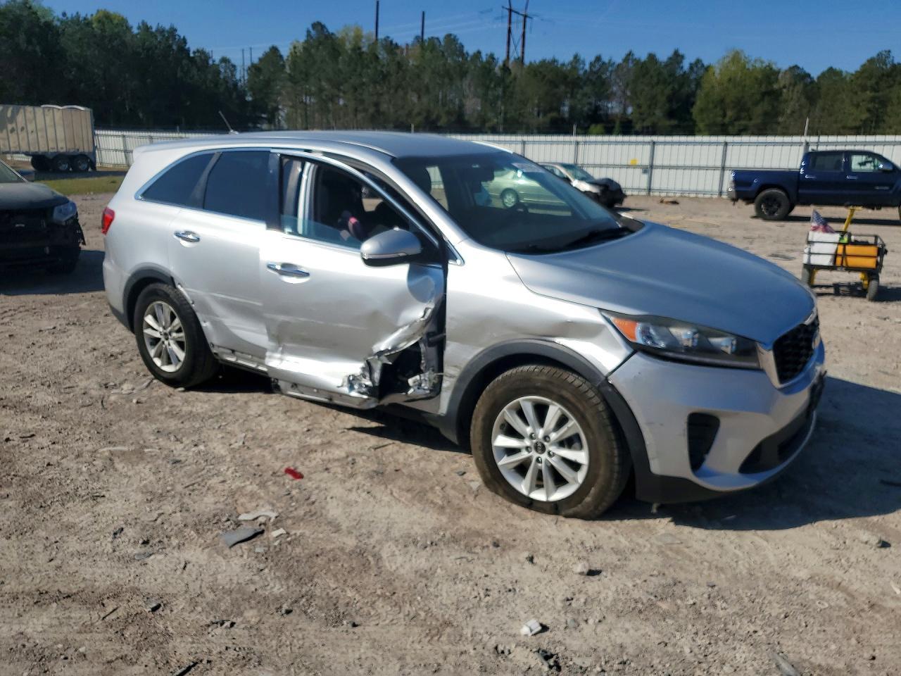 2019 KIA SORENTO