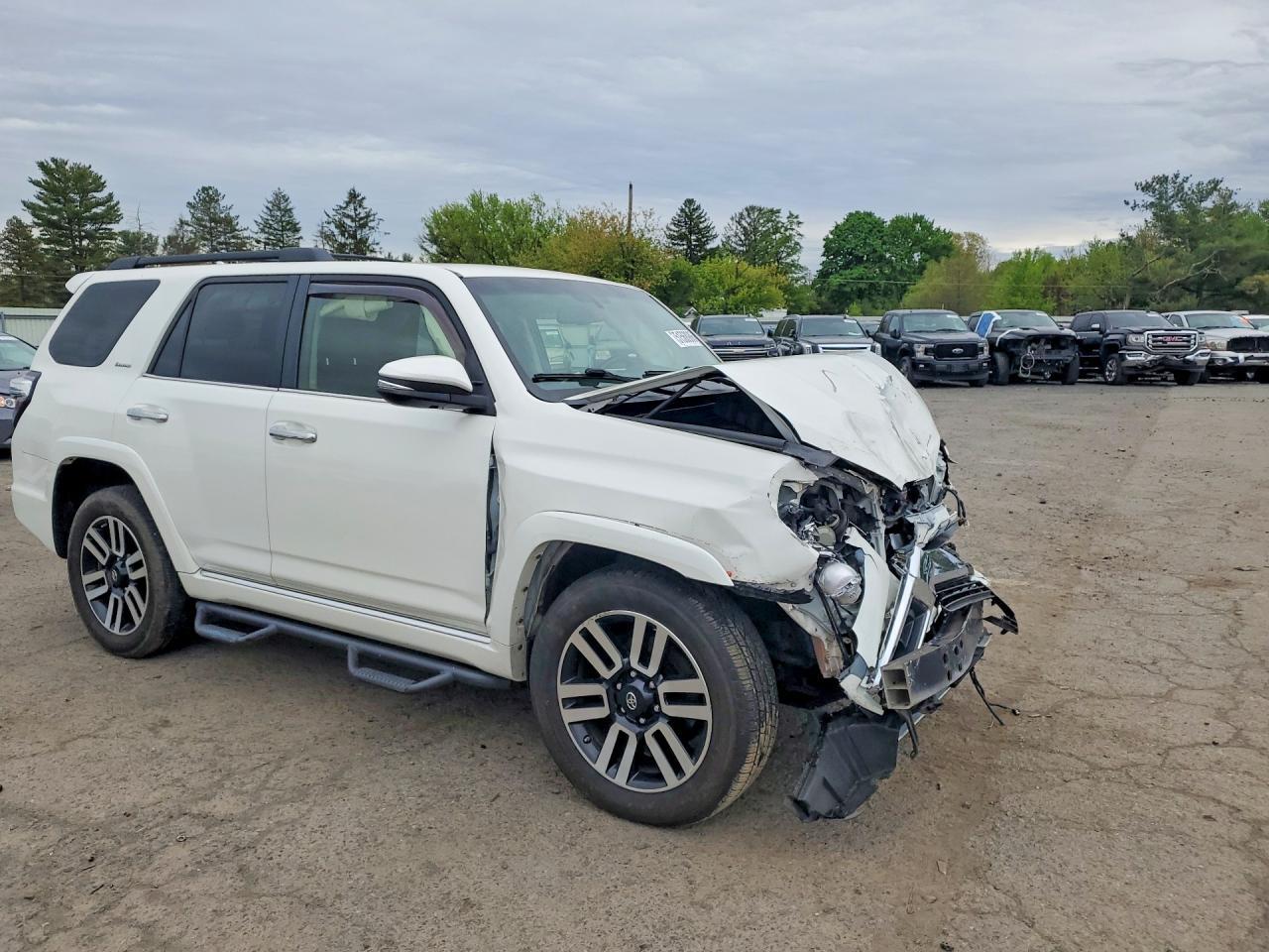 2014 TOYOTA 4Runner