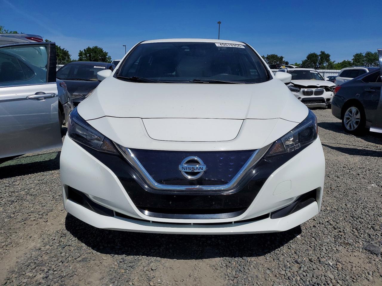 2023 NISSAN LEAF