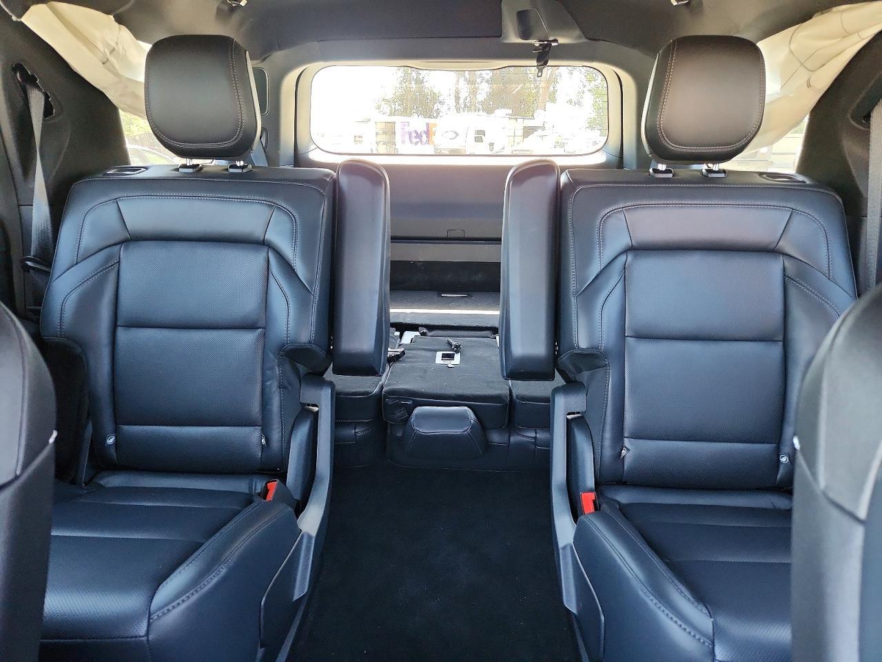 2025 LINCOLN Navigator