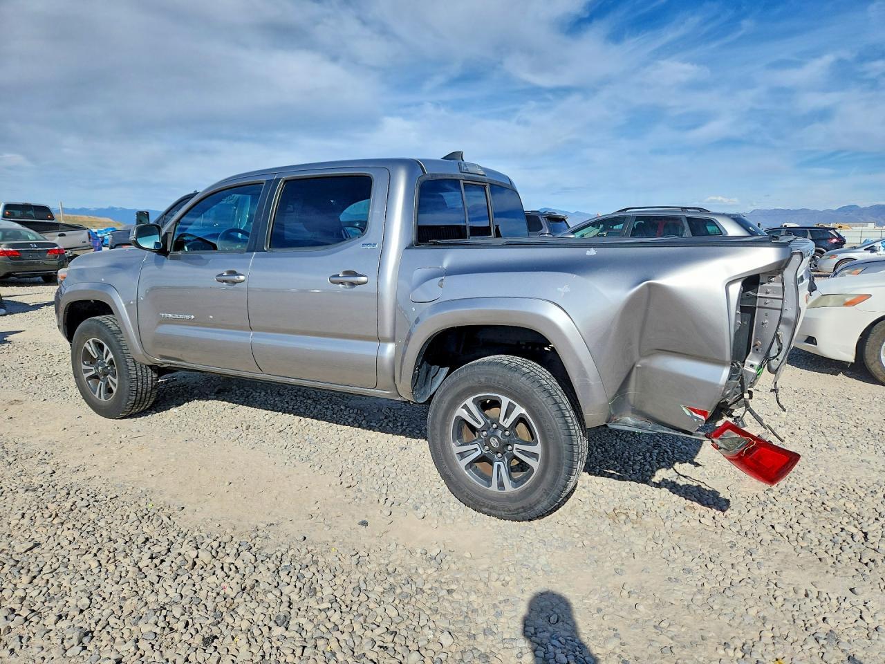 2016 TOYOTA TACOMA