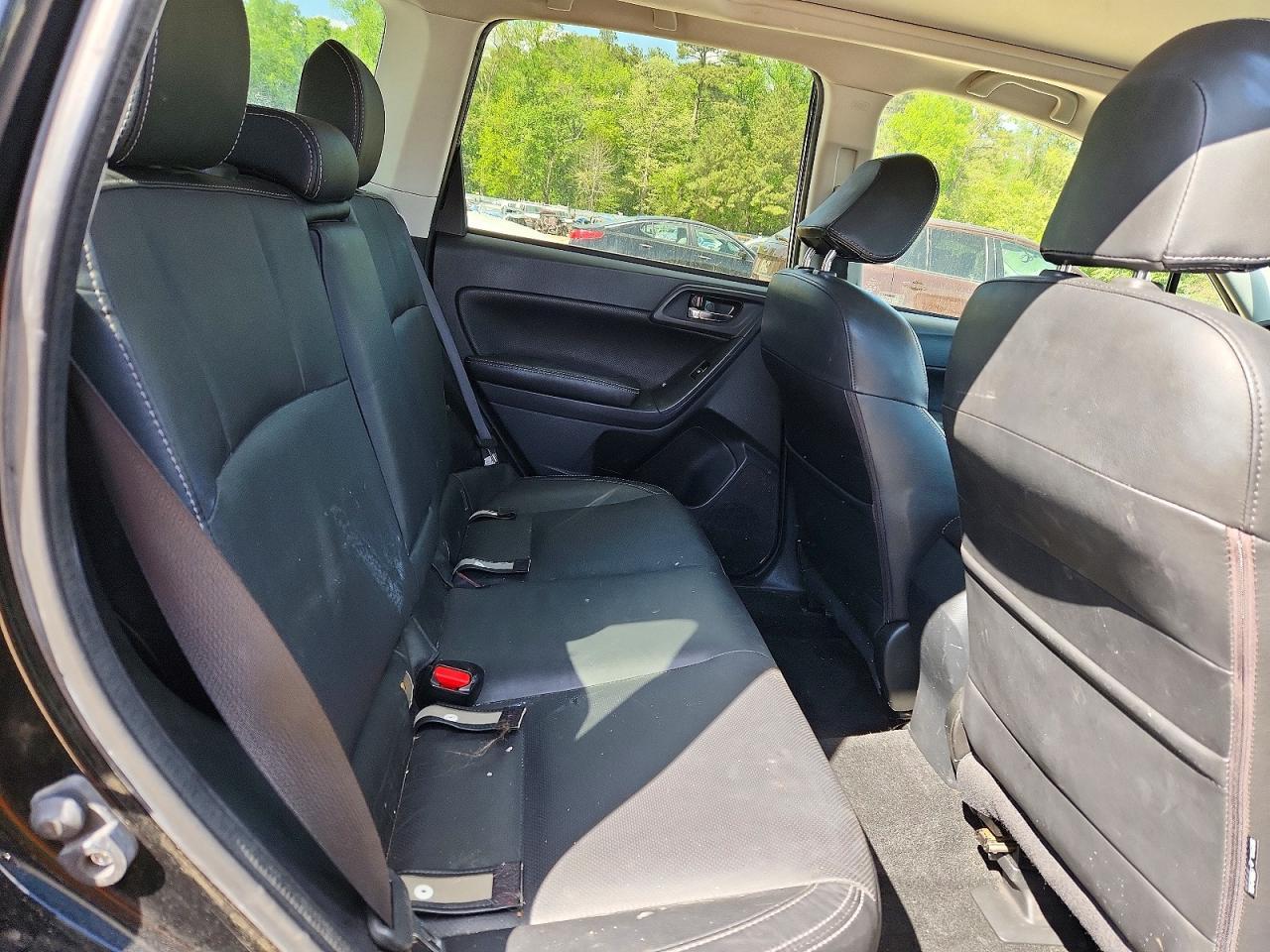 2017 SUBARU FORESTER