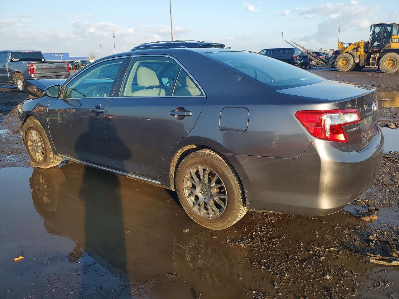 2013 TOYOTA CAMRY