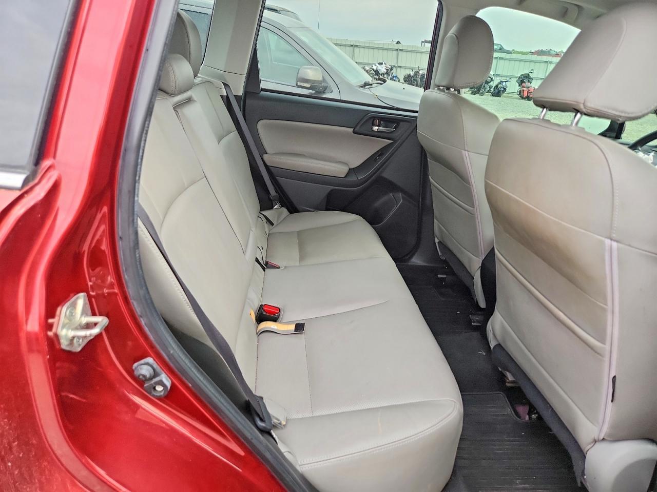 2015 SUBARU FORESTER