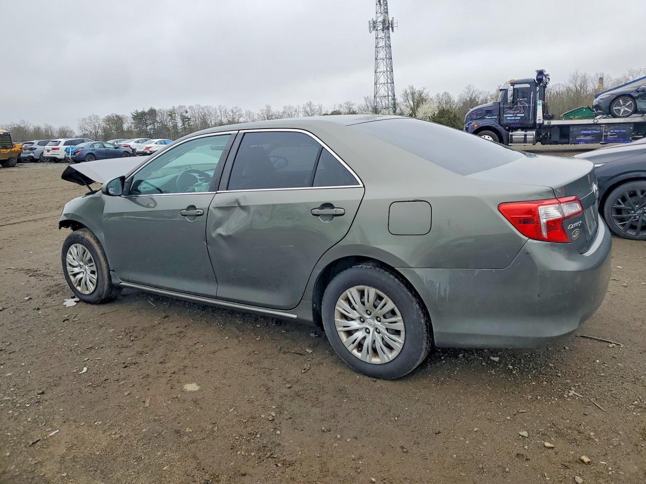 2012 TOYOTA CAMRY