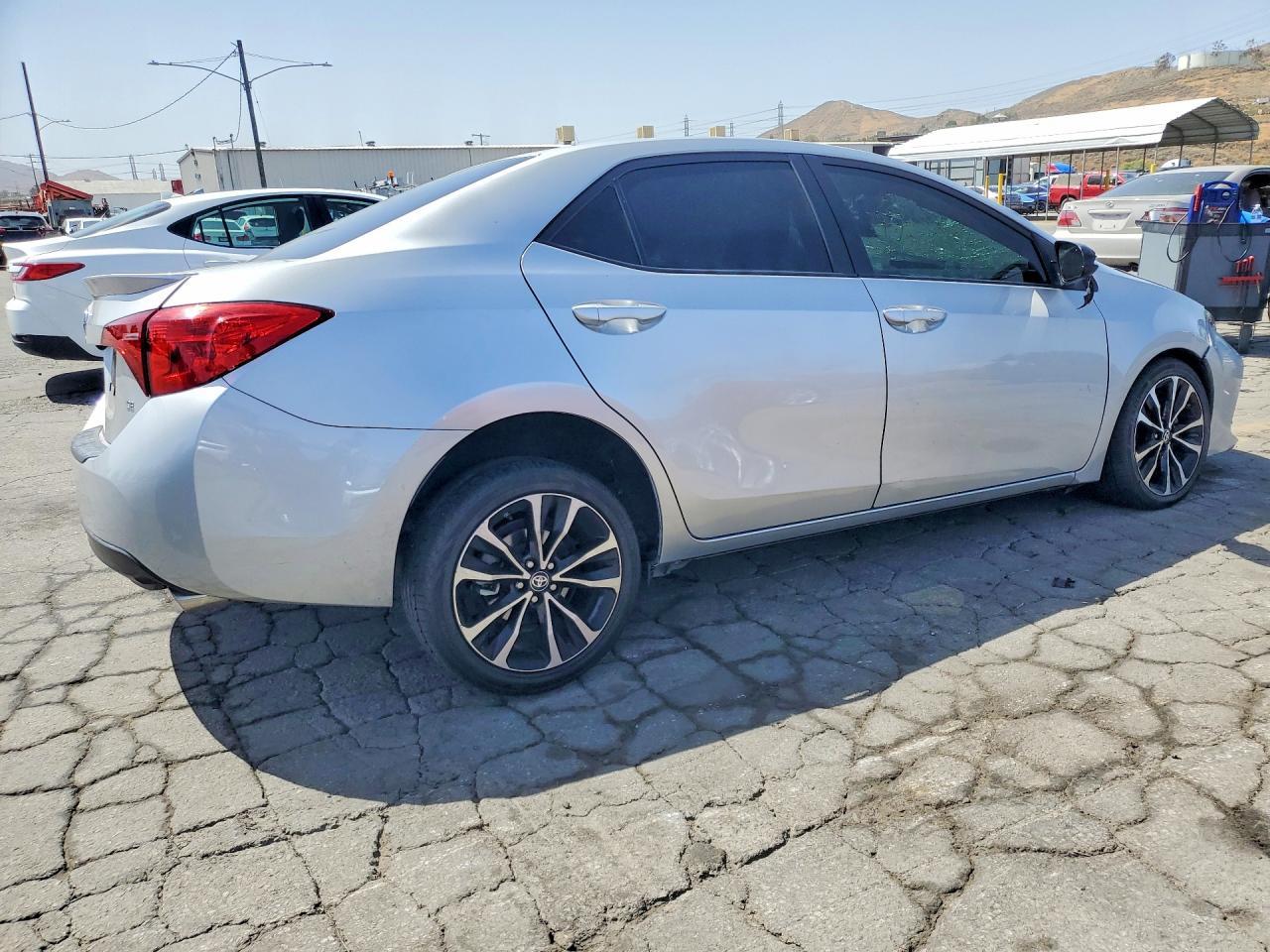 2017 TOYOTA COROLLA