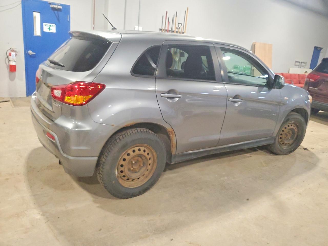 2012 MITSUBISHI RVR