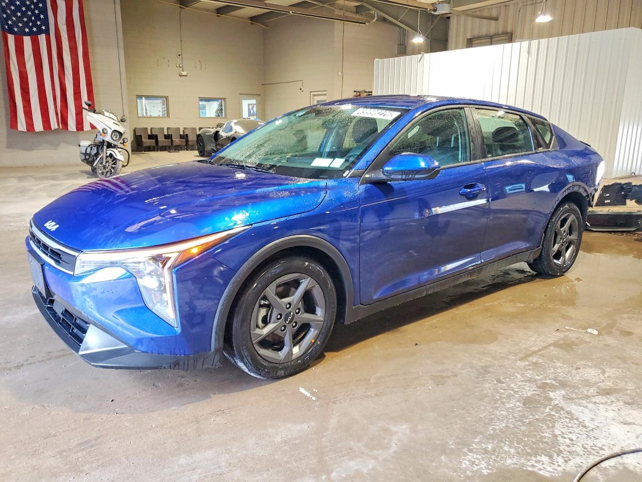 2025 KIA K4