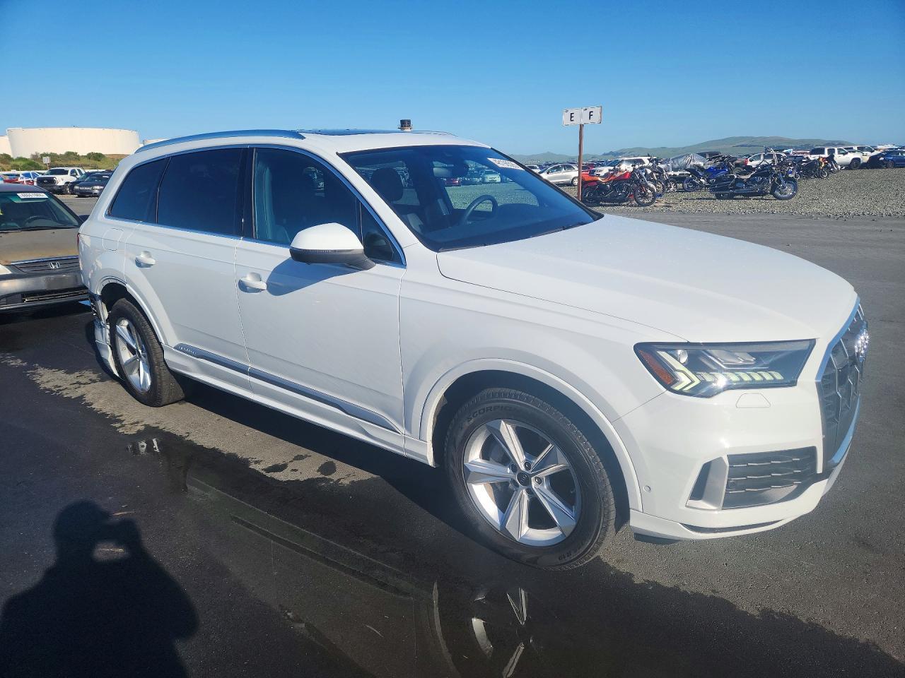 2023 AUDI Q7