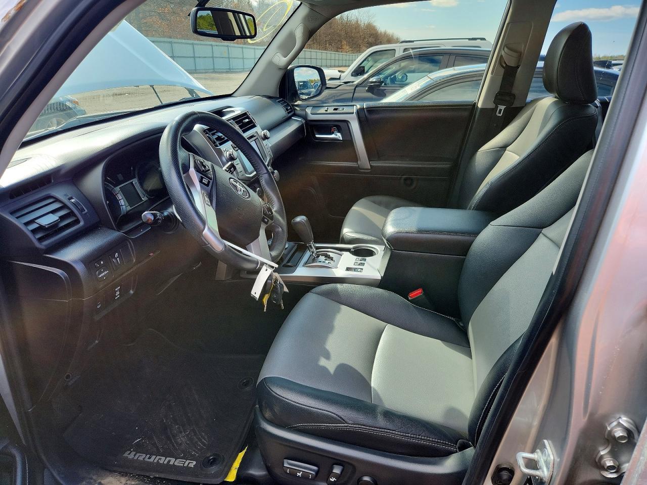 2016 TOYOTA 4Runner