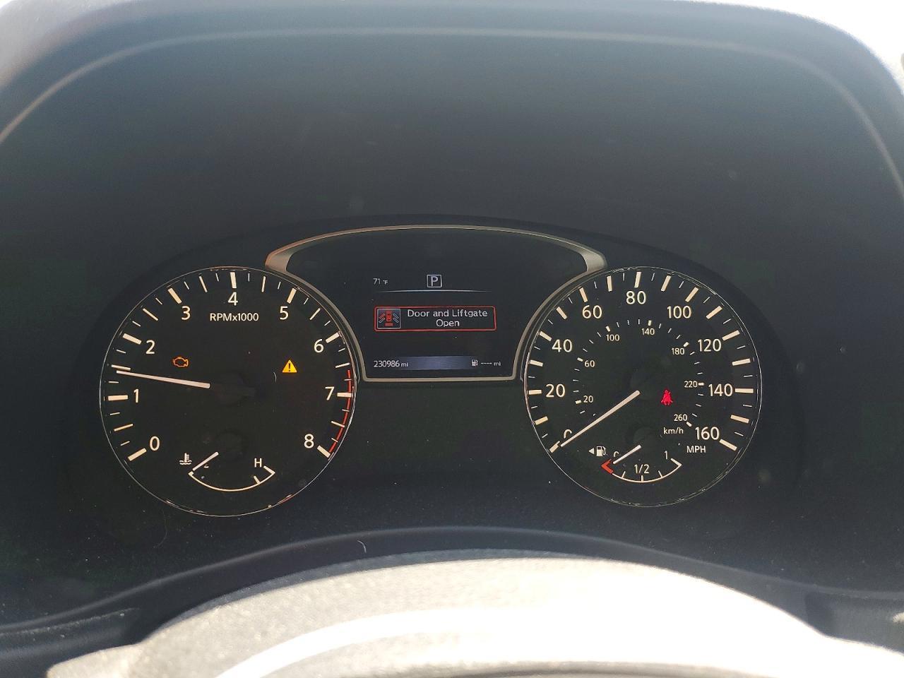 2017 NISSAN PATHFINDER