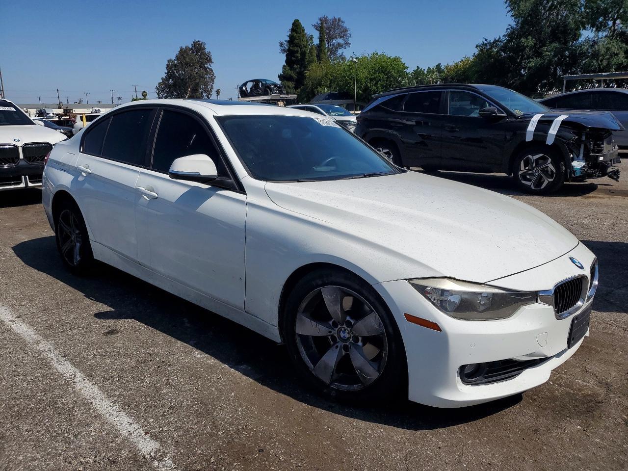 2014 BMW 3 SERIES