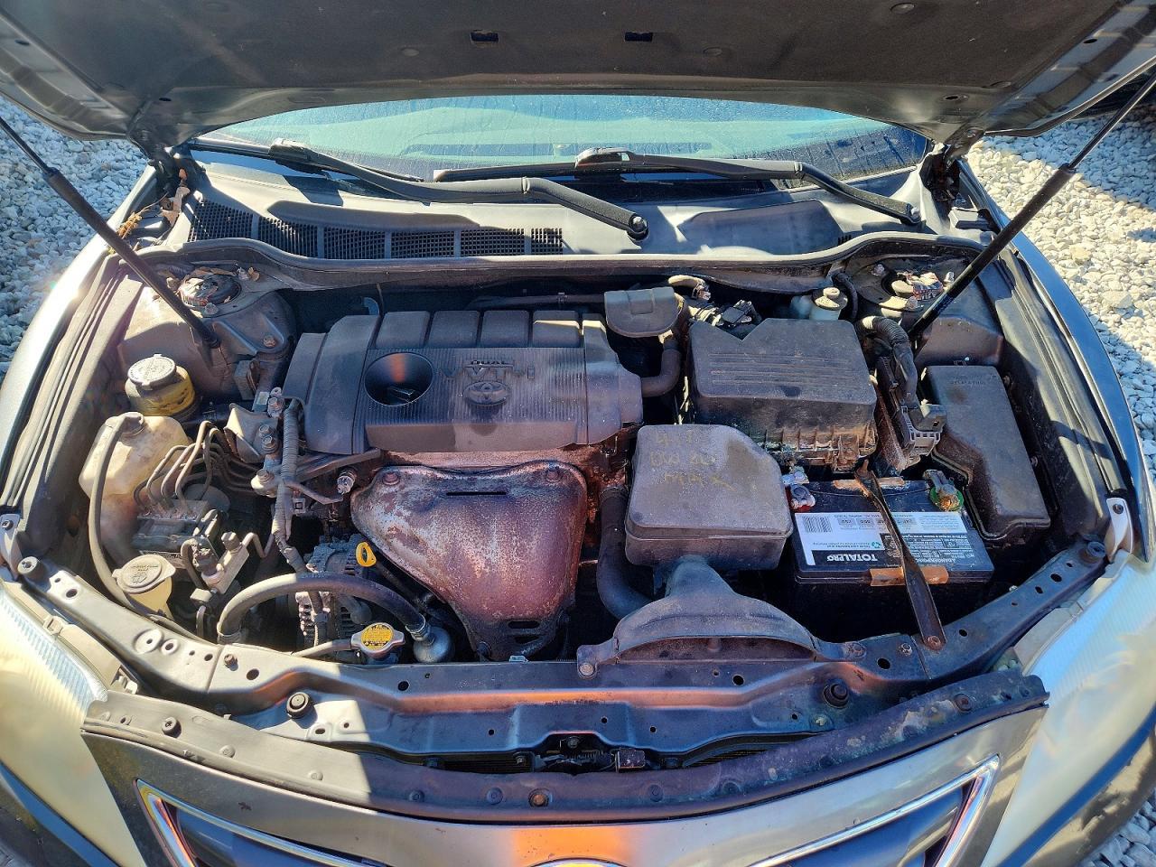 2011 TOYOTA CAMRY