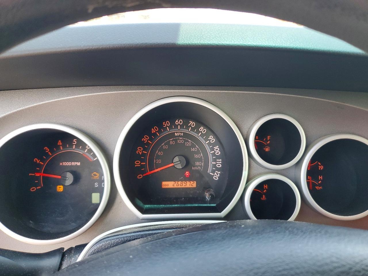 2010 TOYOTA TUNDRA