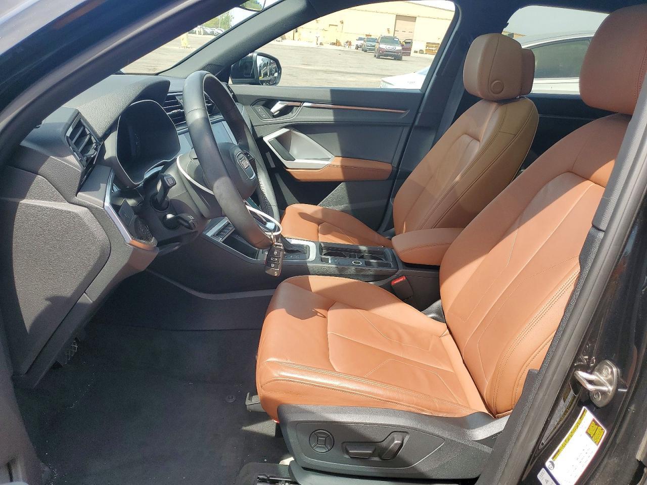 2020 AUDI Q3