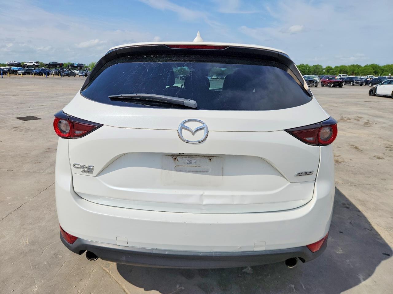 2017 MAZDA CX-5
