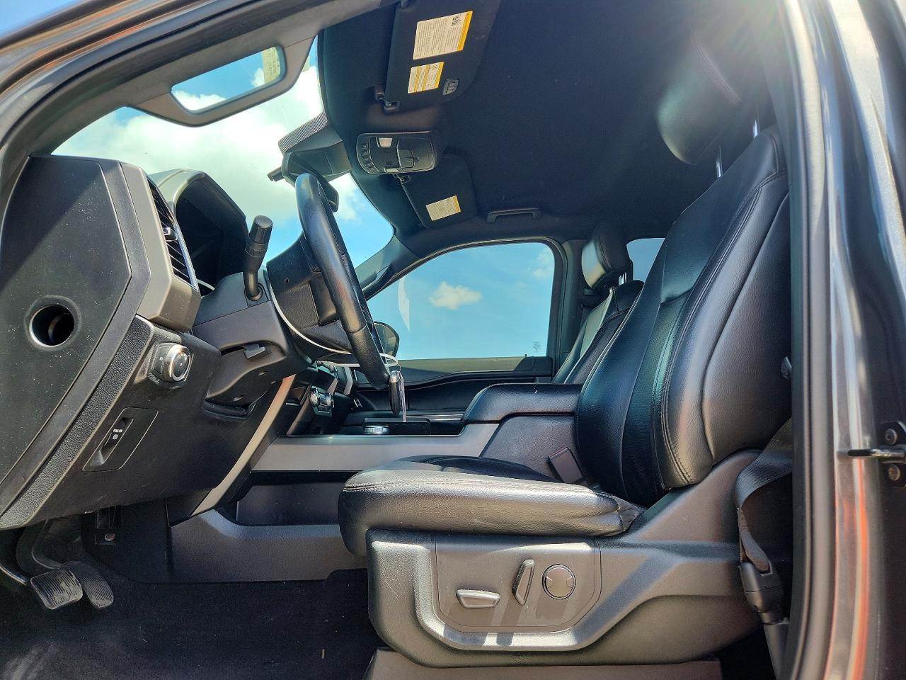 2020 FORD Expedition