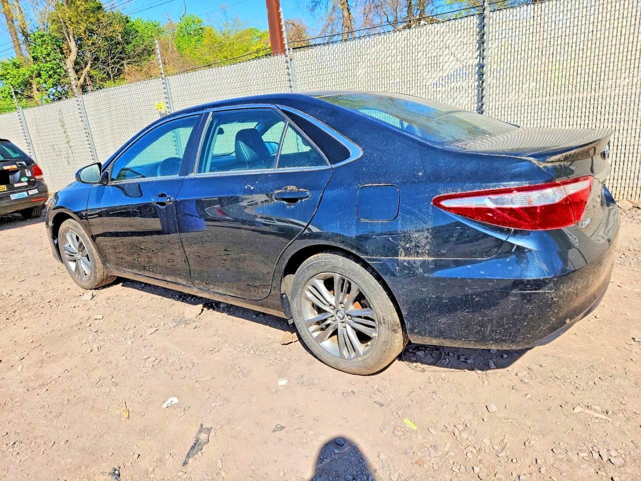 2017 TOYOTA CAMRY