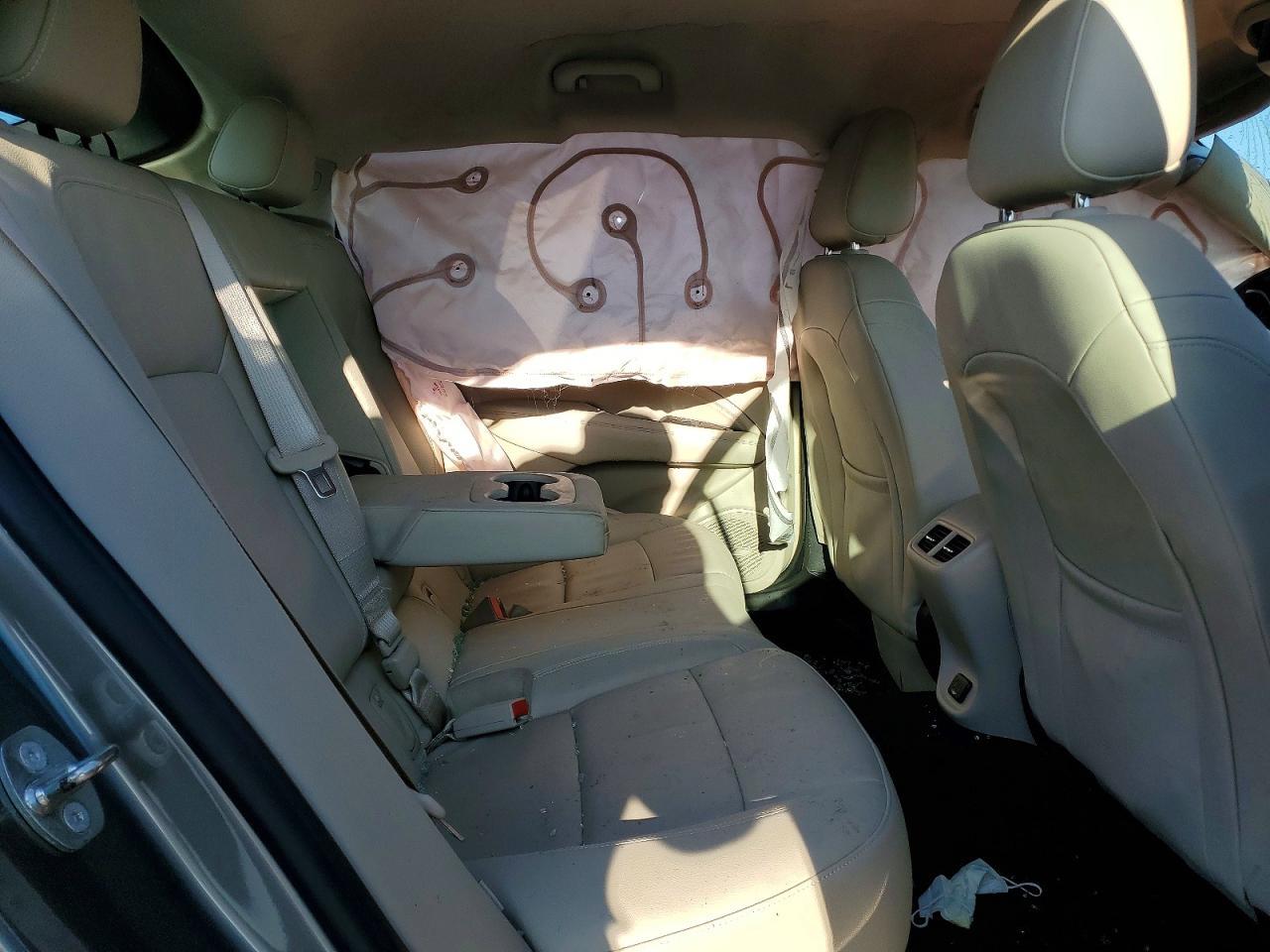 2018 BUICK Regal