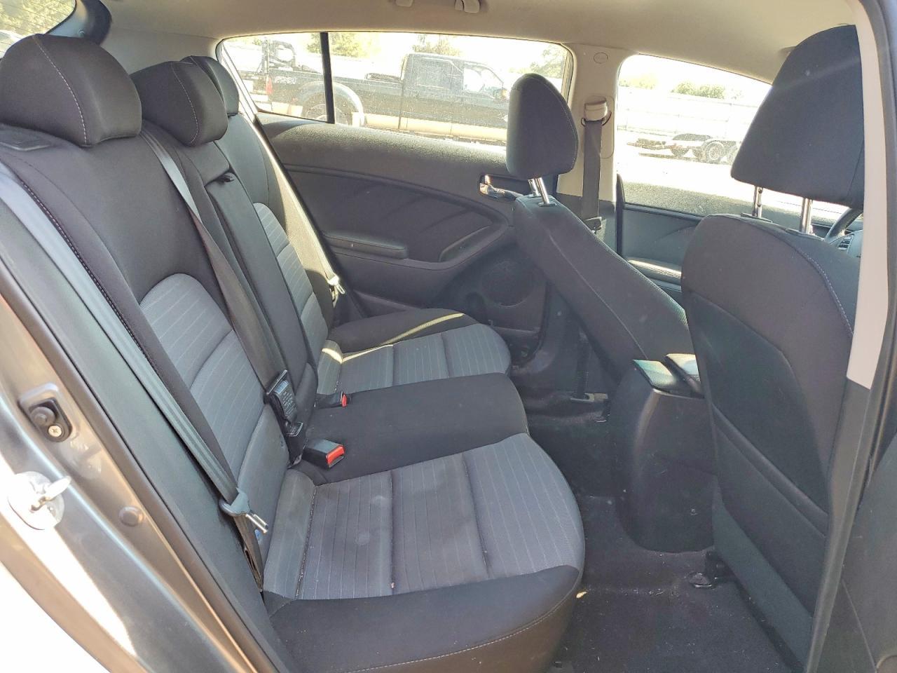 2014 KIA FORTE