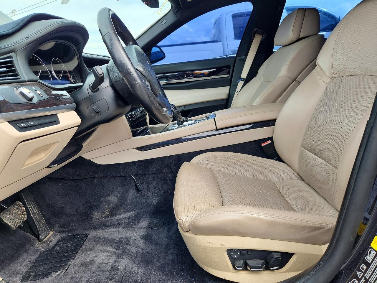 2011 BMW 7 series