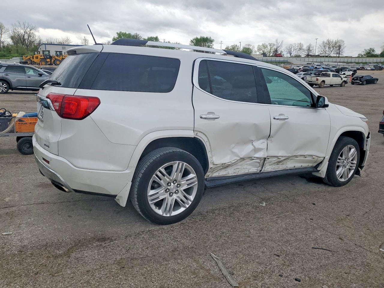 2018 GMC ACADIA