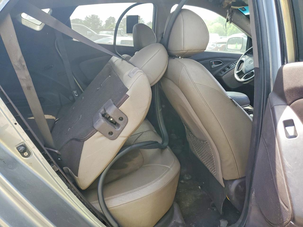 2015 HYUNDAI TUCSON