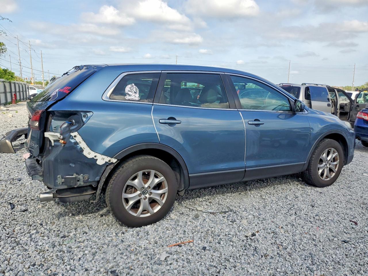 2015 MAZDA CX-9