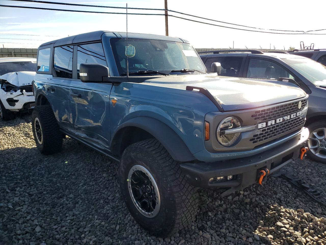 2021 FORD Bronco