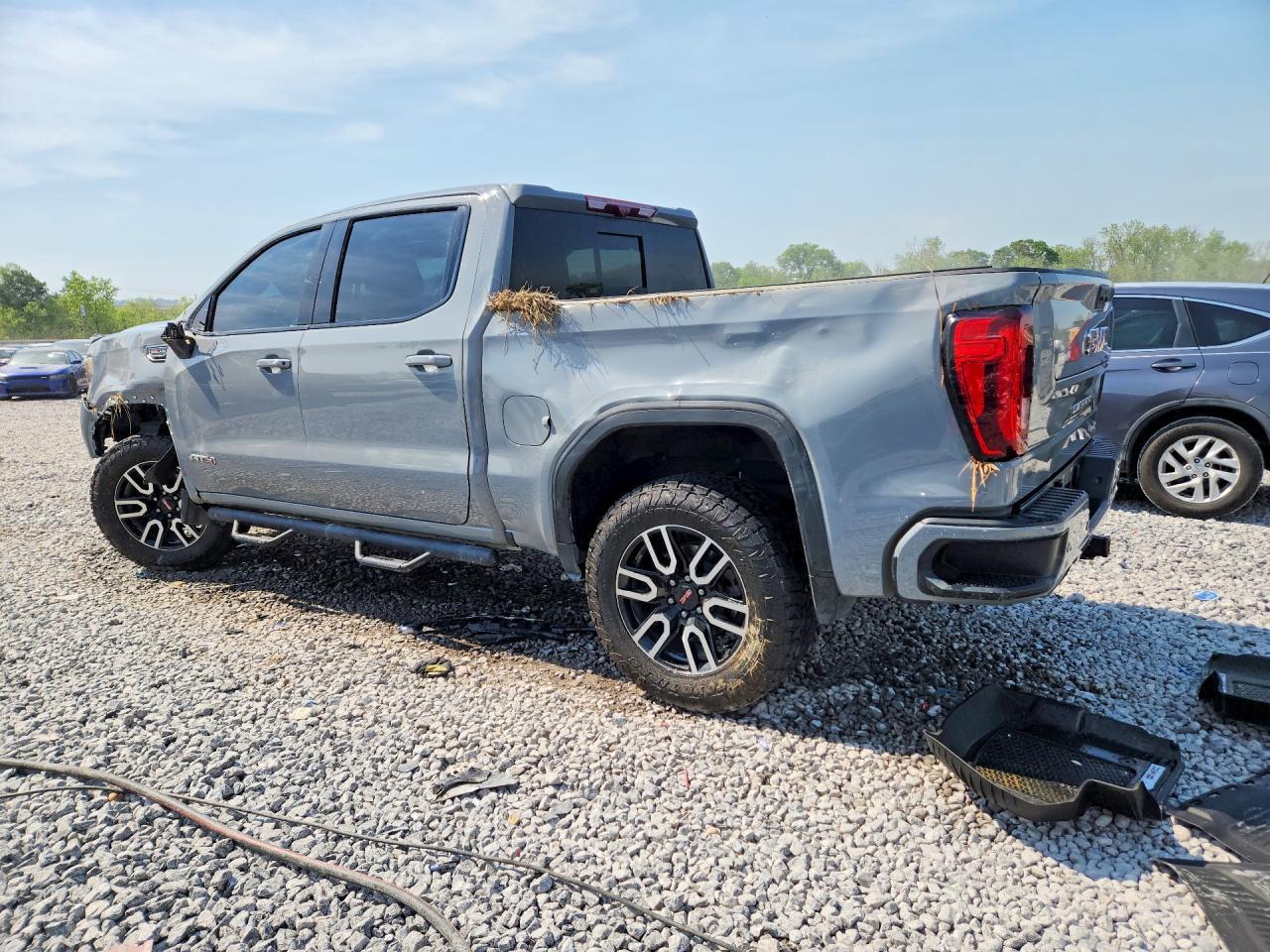 2024 GMC Sierra