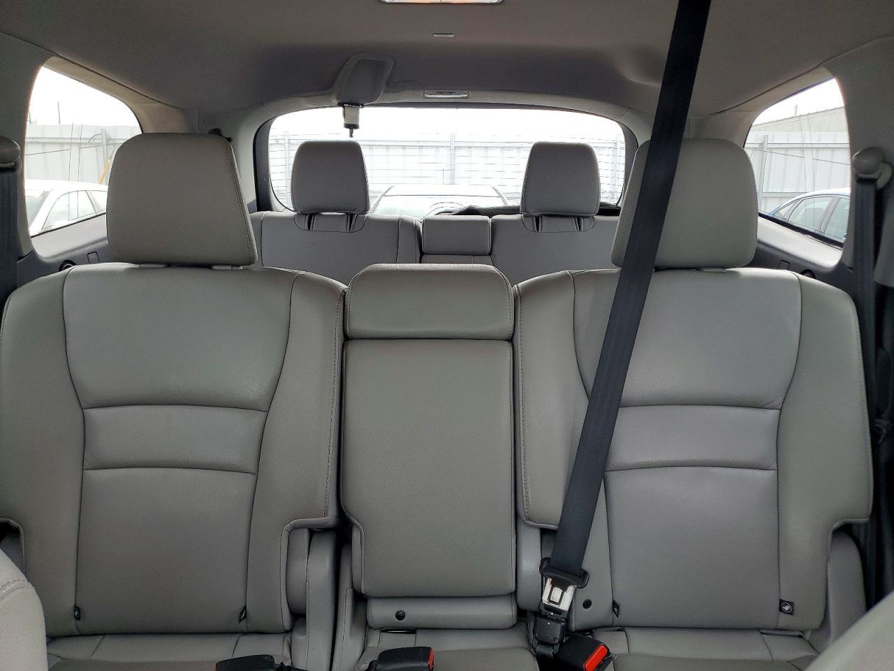 2017 HONDA PILOT