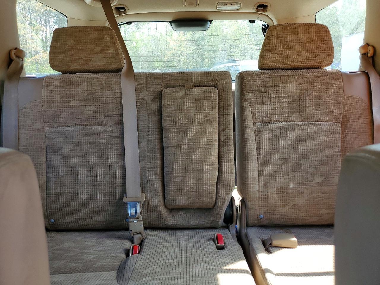 2004 HONDA CR-V