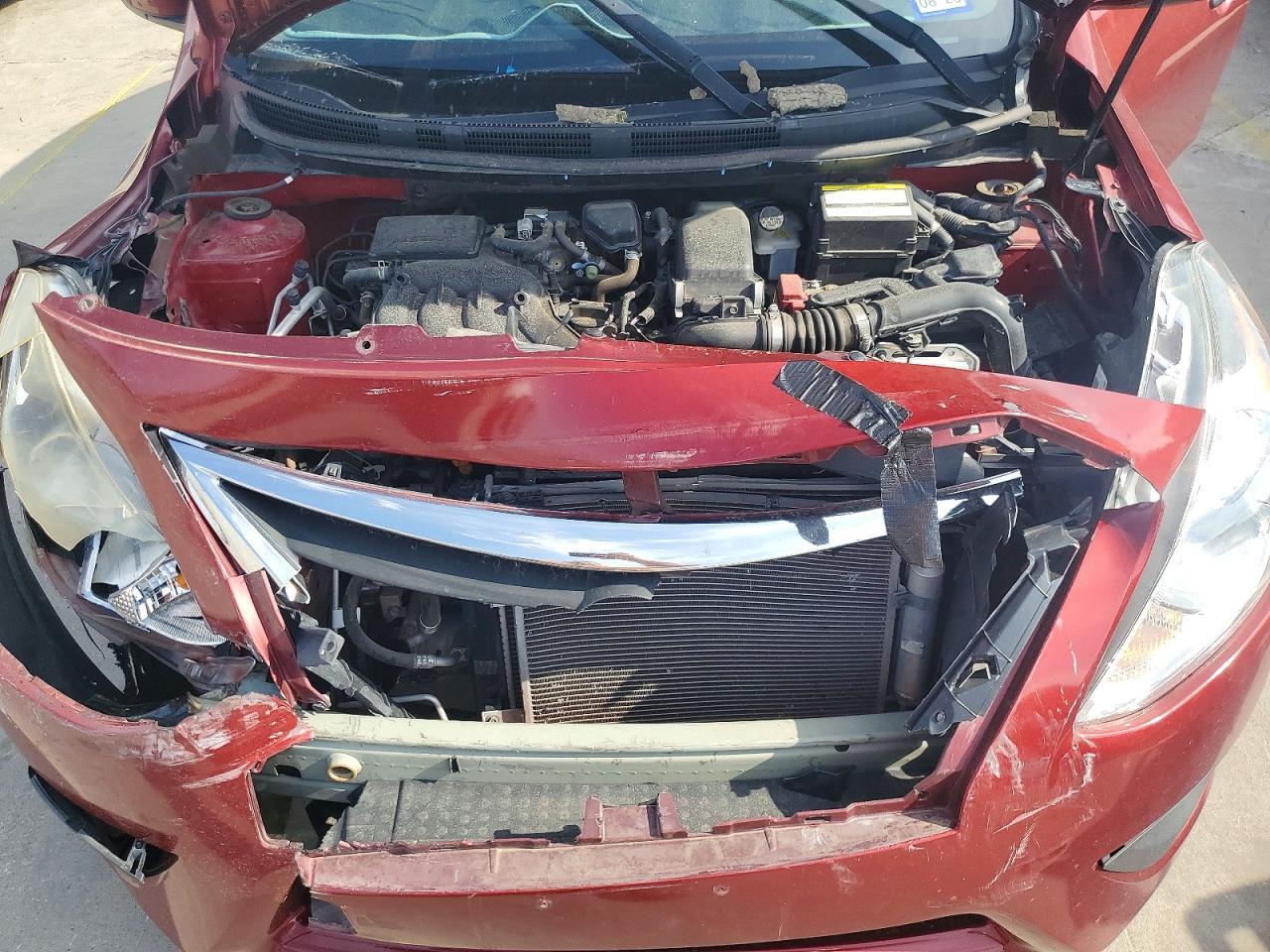 2019 NISSAN VERSA