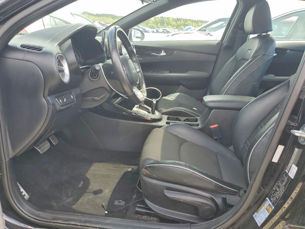 2022 KIA FORTE