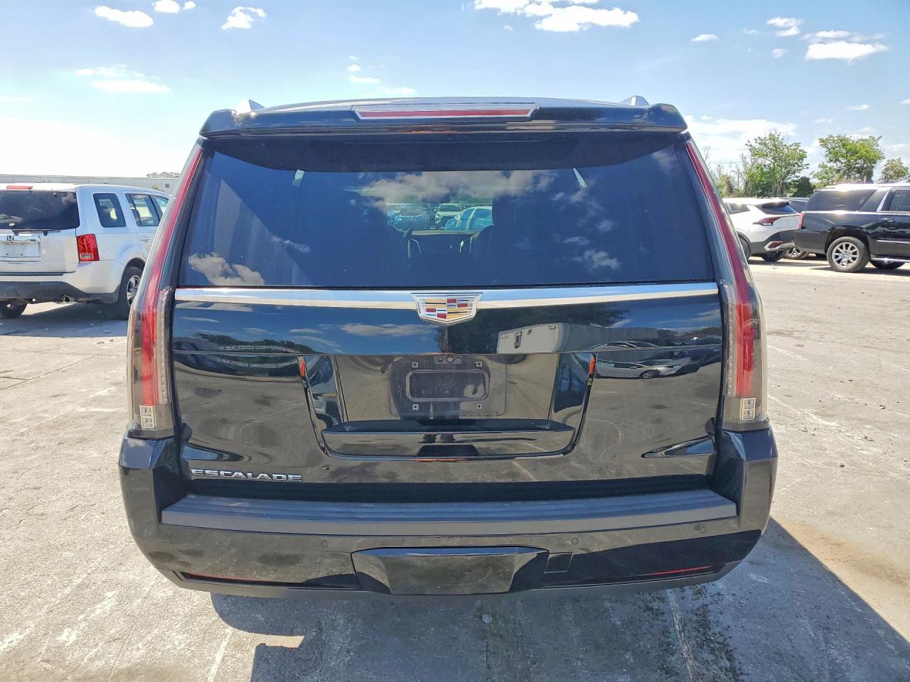 2019 CADILLAC ESCALADE